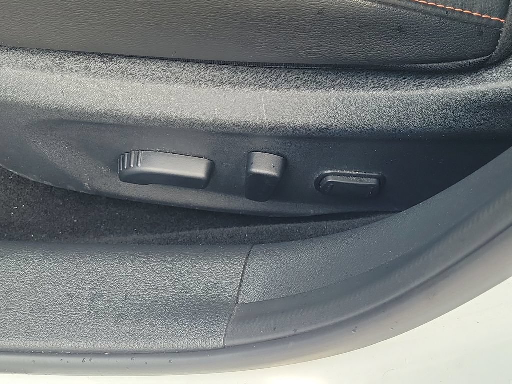 Used 2021 Nissan Sentra SR w/ SR Premium Package FWD image 21