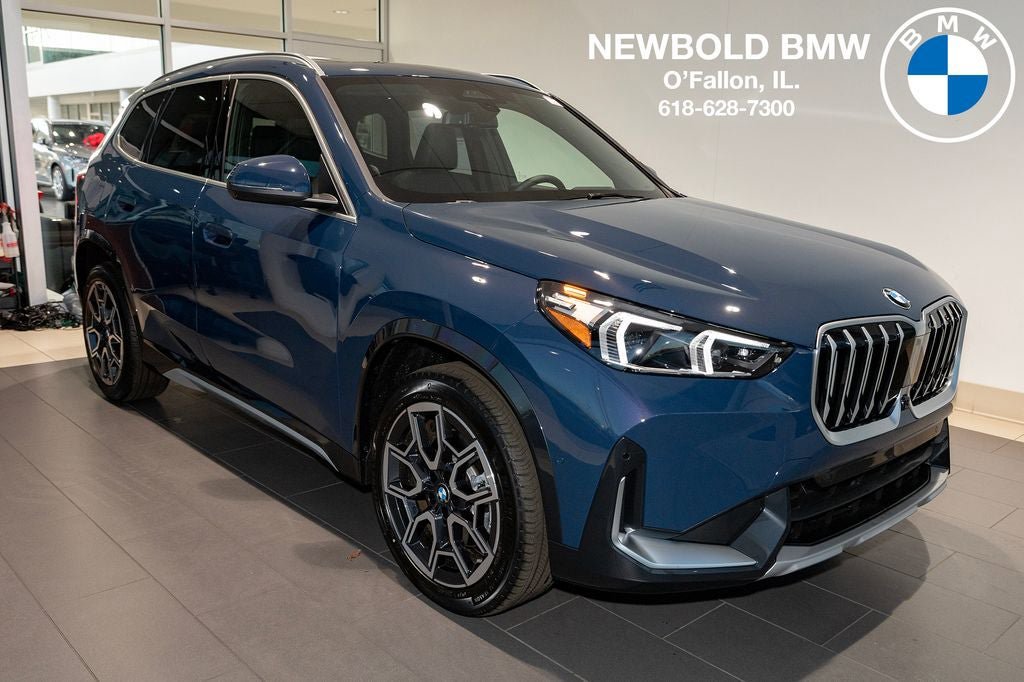 Used 2026 BMW X1 xDrive28i w/ Technology Package image 1