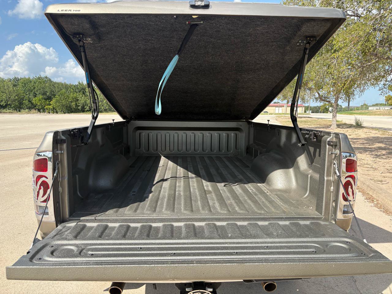 Used 2006 Dodge Ram 2500 Truck Laramie AWD/4WD image 54