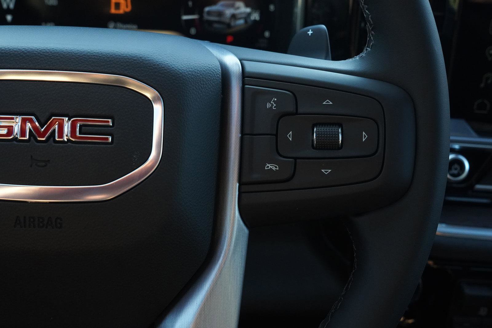 New 2026 GMC Sierra 1500 SLT w/ SLT Convenience Package image 17