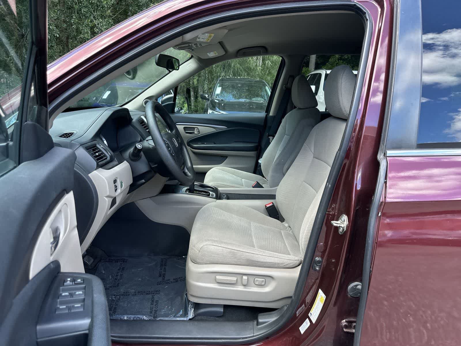 Used 2018 Honda Pilot EX image 2