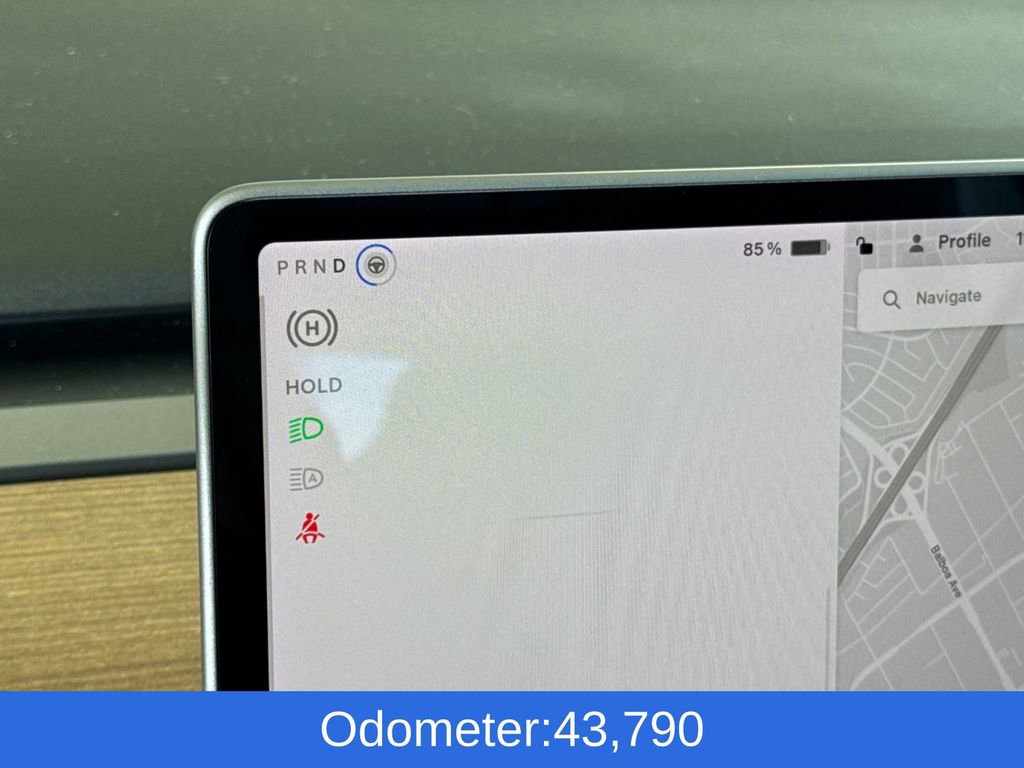 Used 2022 Tesla Model Y Performance image 22