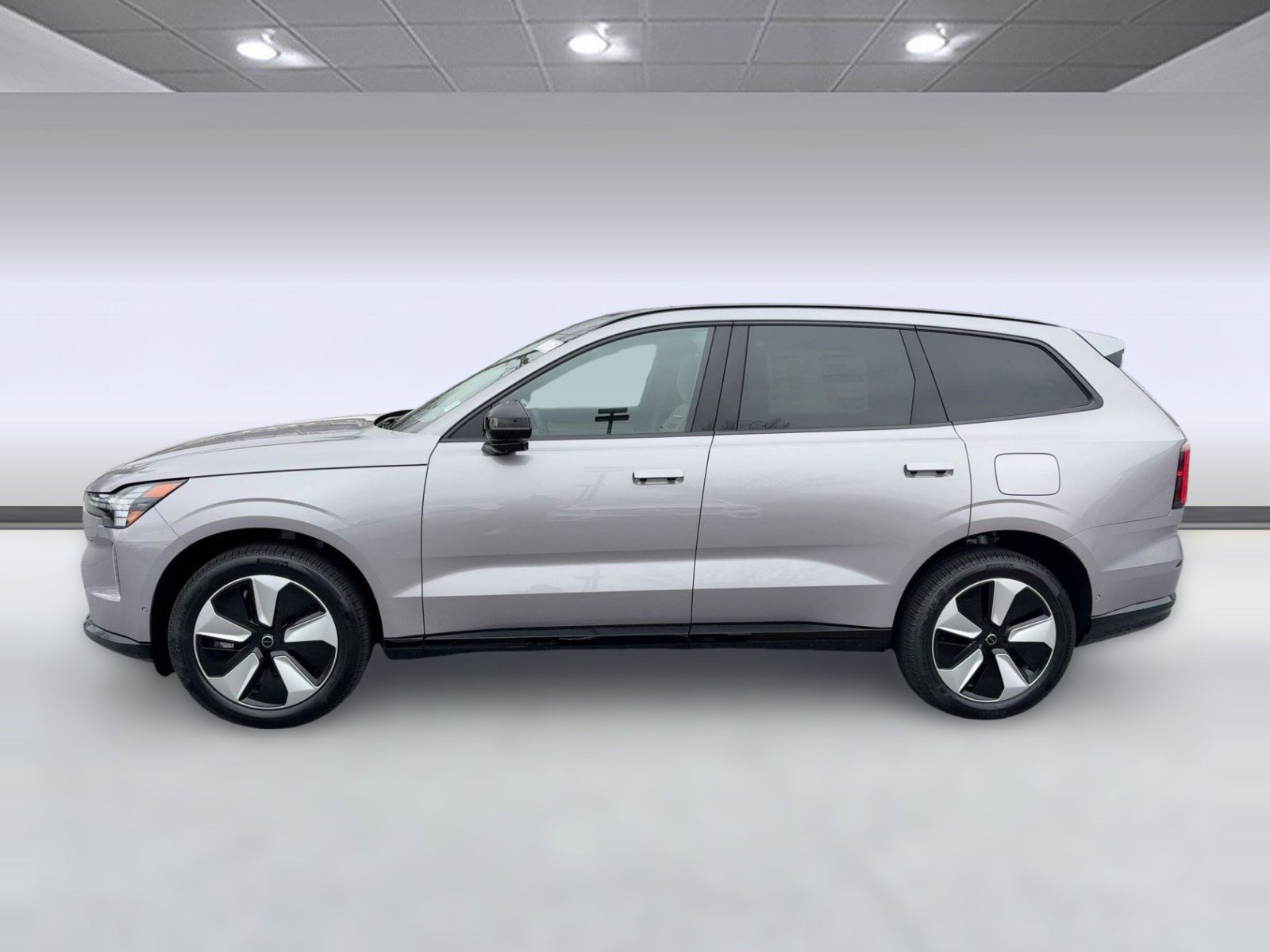 New 2026 Volvo EX90 Plus image 2