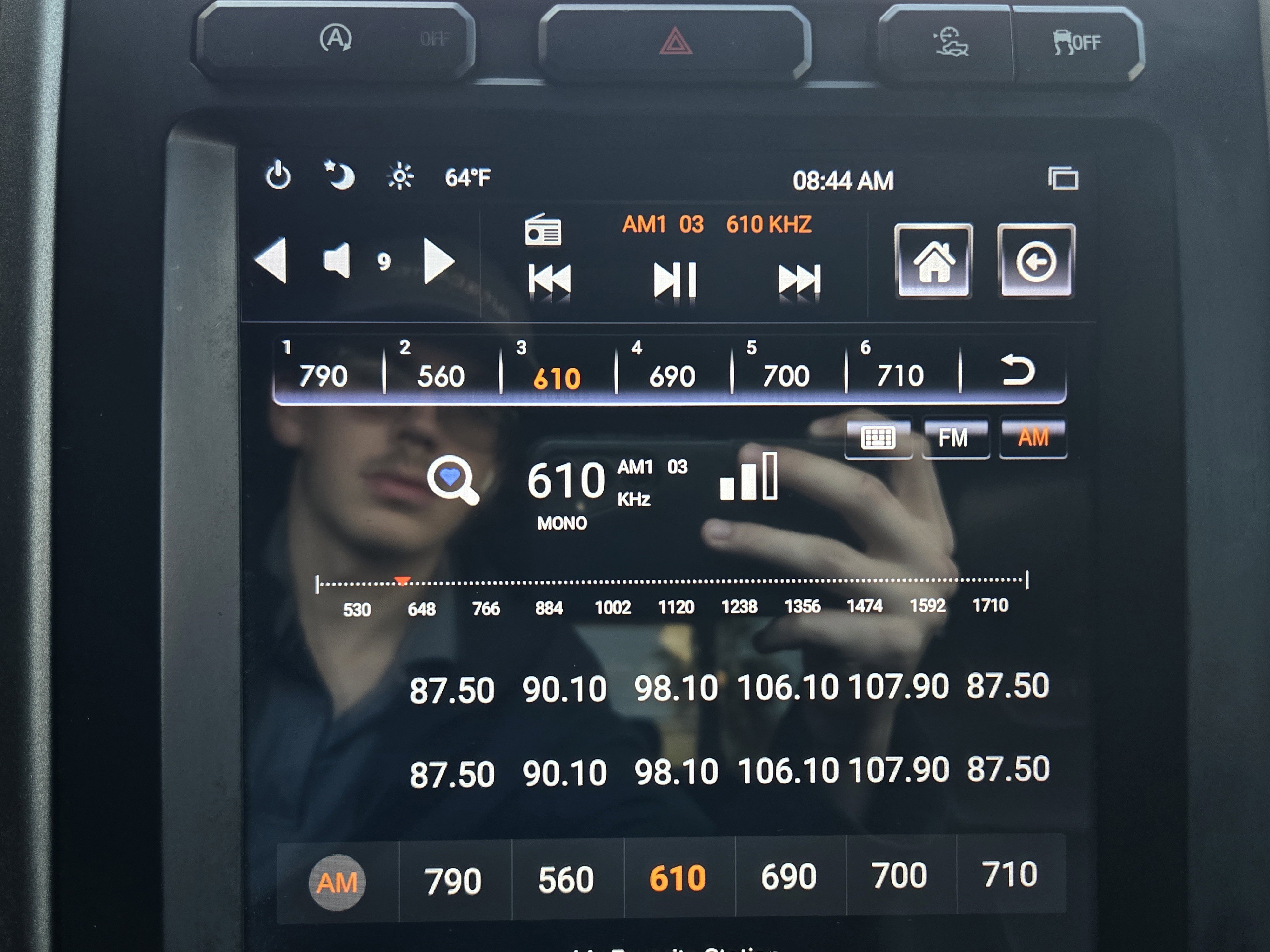 Used 2019 Ford F150 Raptor w/ Equipment Group 801A Mid image 12