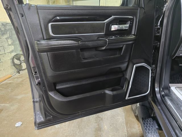 Used 2019 RAM 2500 Laramie w/ Night Edition image 15