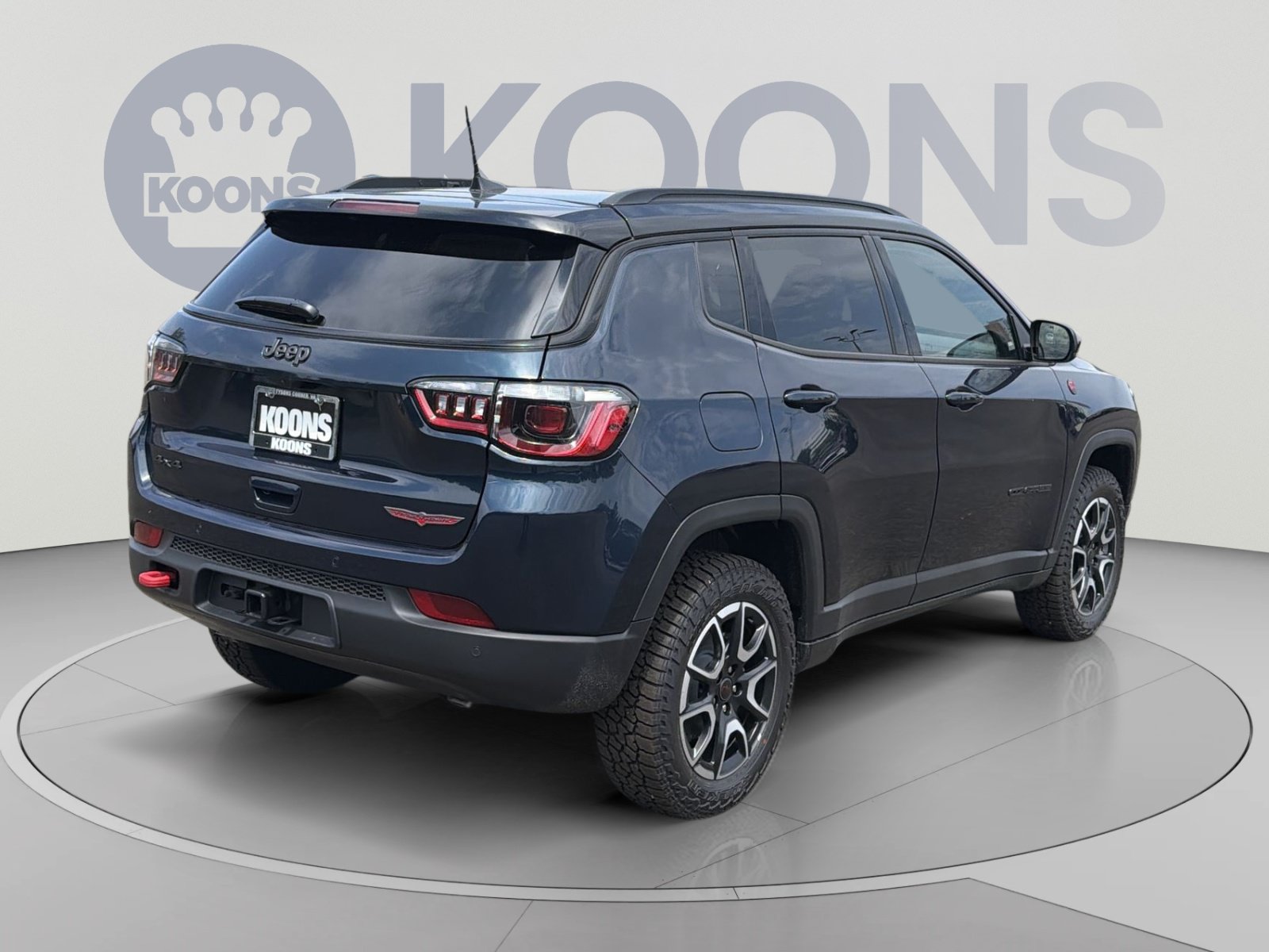 New 2026 Jeep Compass Trailhawk w/ Sun, Sound & Navigation Group AWD/4WD image 7