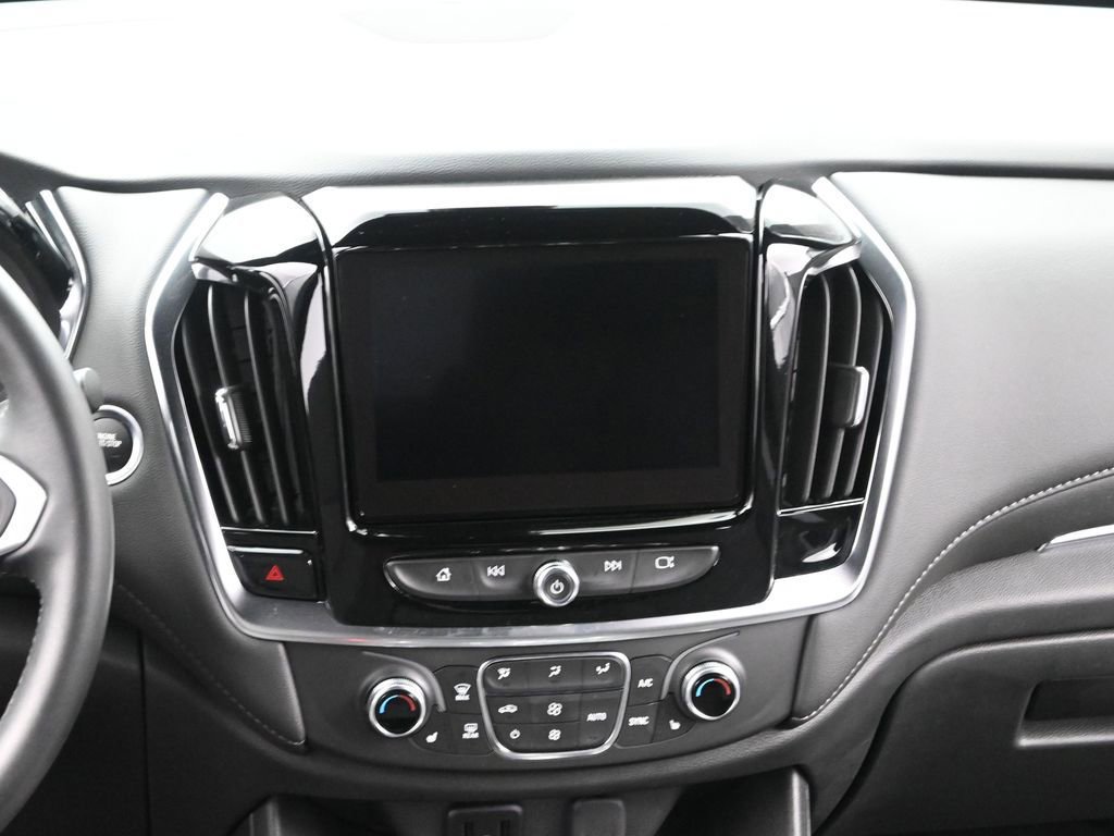 Used 2023 Chevrolet Traverse LT image 28