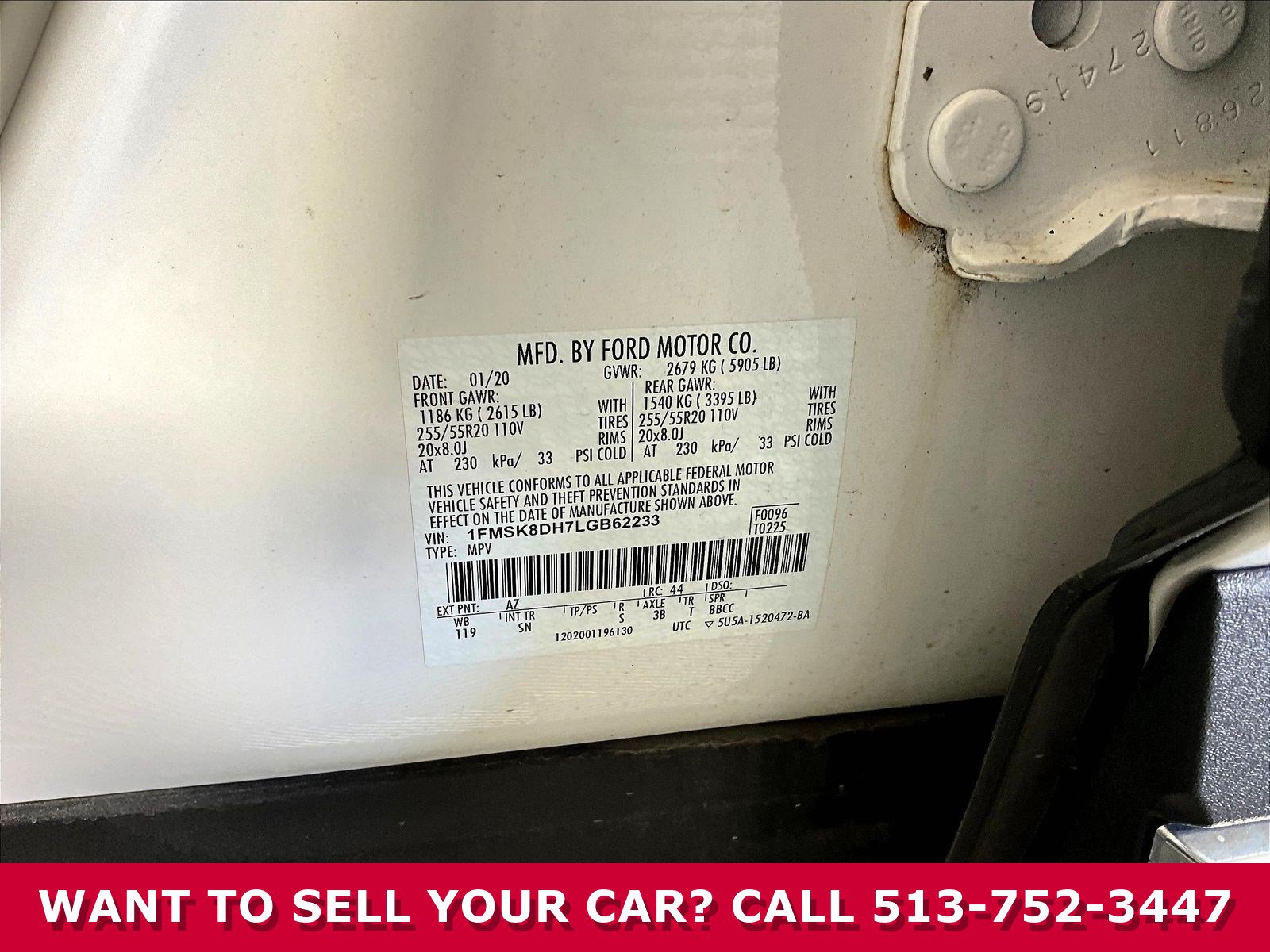 Used 2020 Ford Explorer XLT w/ Equipment Group 202A AWD/4WD image 19