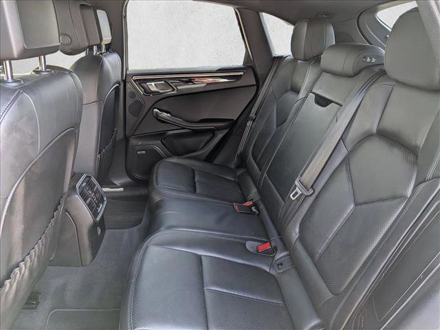 Used 2019 Porsche Macan S image 20