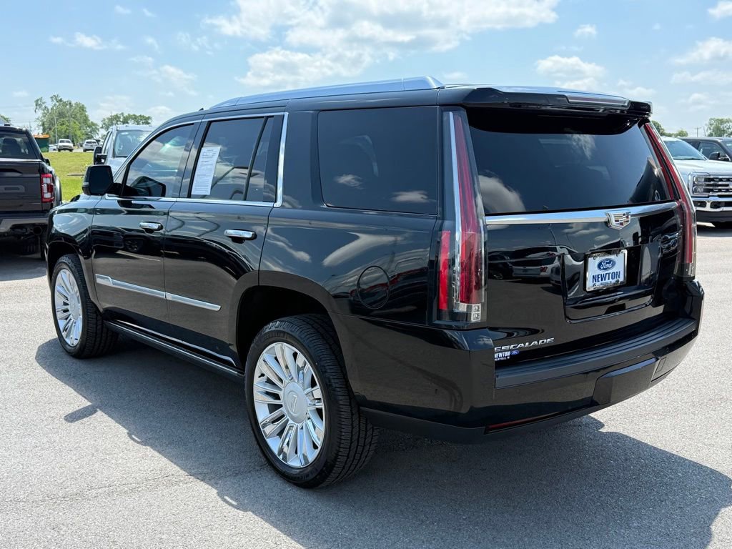 Used 2020 Cadillac Escalade Platinum AWD/4WD image 40