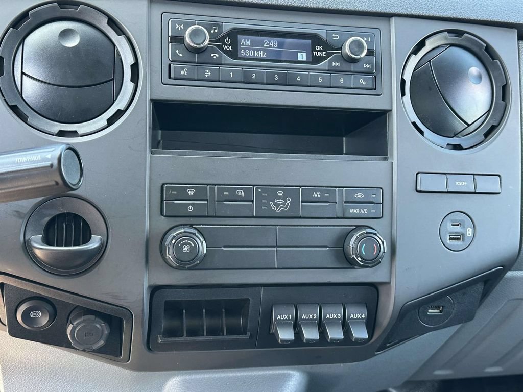 Used 2021 Ford F650 2WD Regular Cab Super Duty image 21
