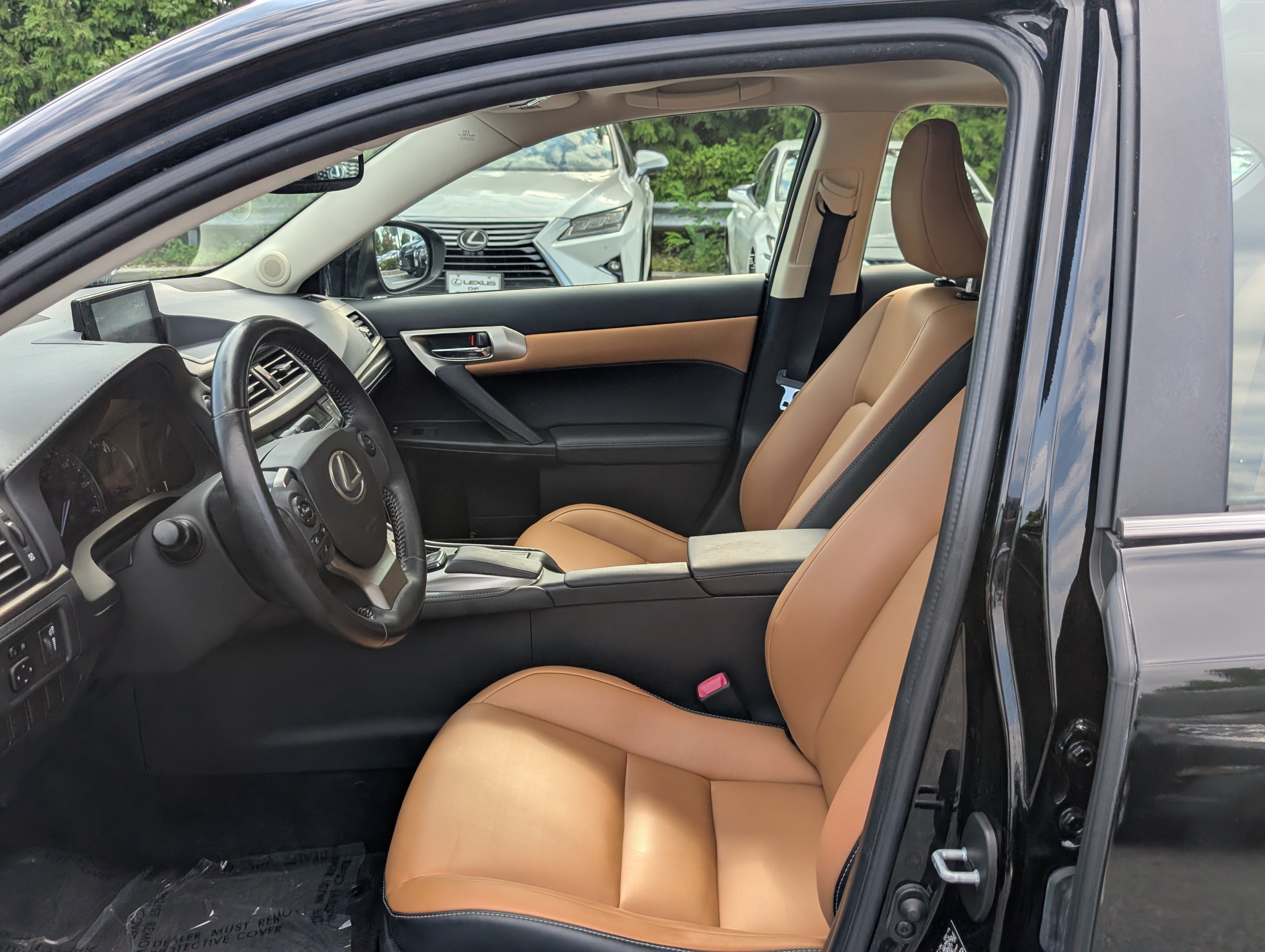Used 2015 Lexus CT 200h w/ Navigation Package FWD image 14