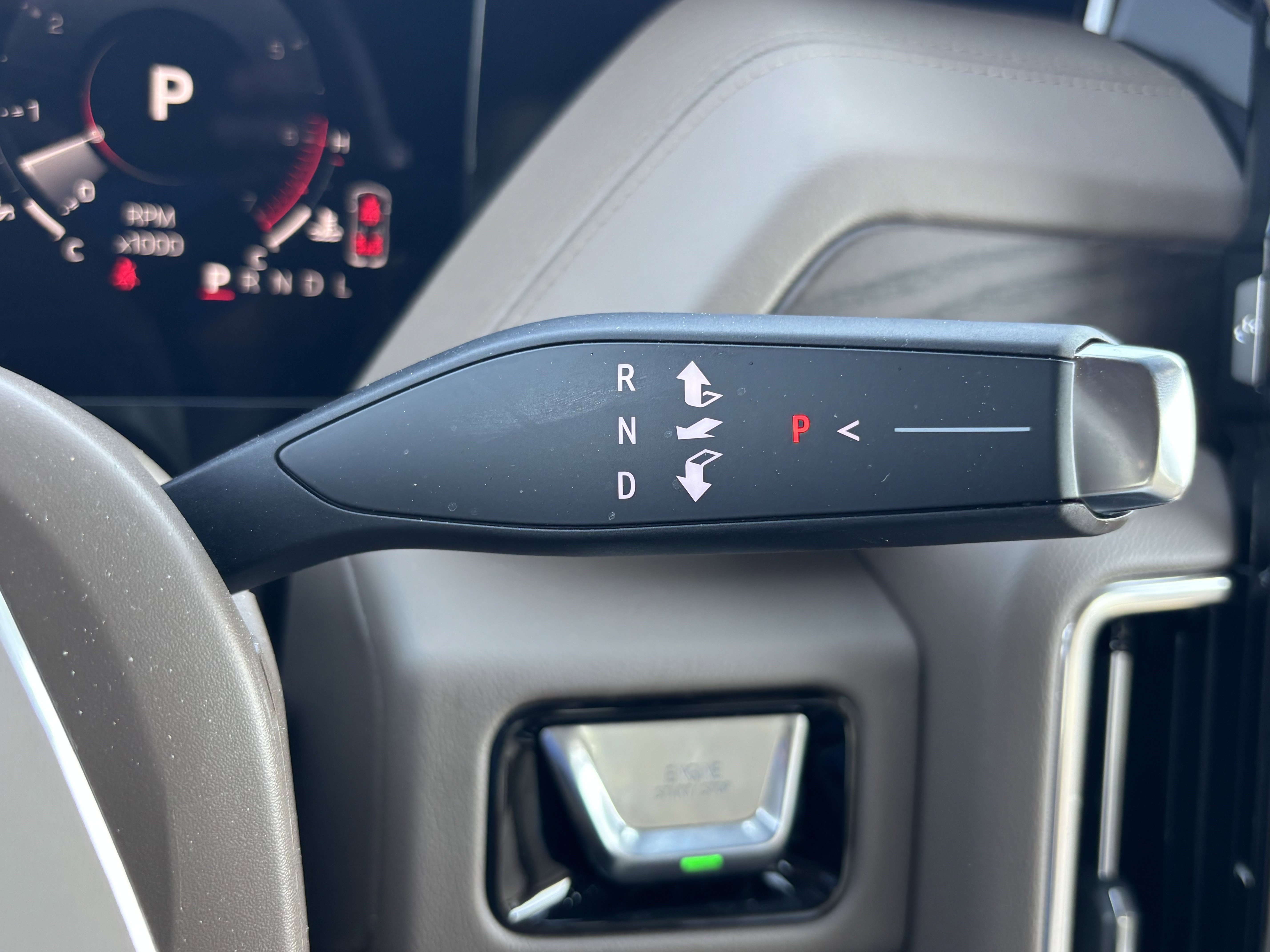 Used 2025 GMC Yukon Denali w/ LPO, Floor Liner Package image 26