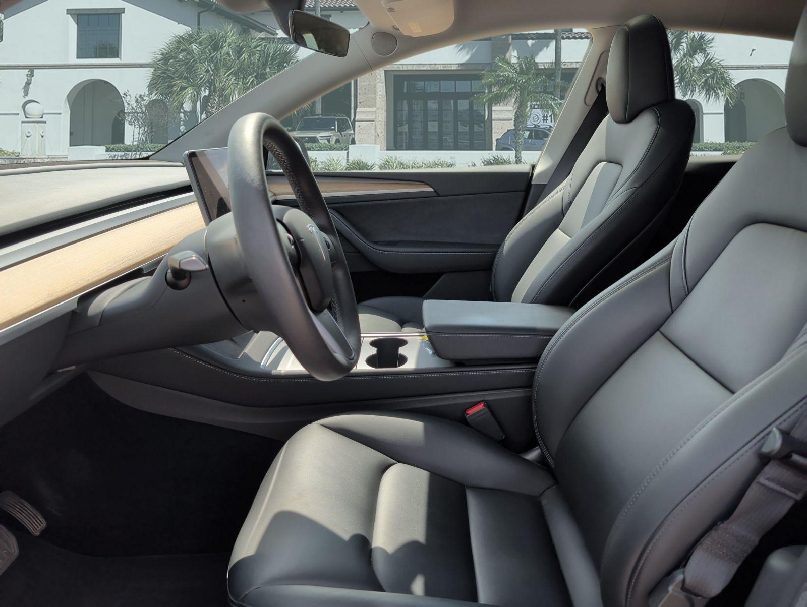 Used 2023 Tesla Model Y Long Range AWD/4WD image 11