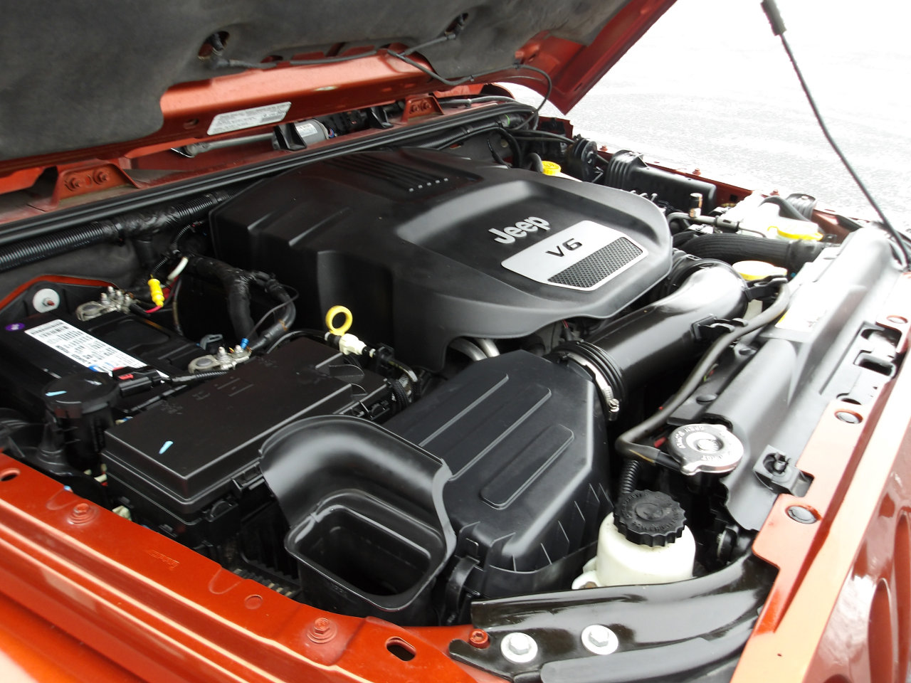 Used 2014 Jeep Wrangler Unlimited Sahara w/ Mopar Chrome Edition Group image 21