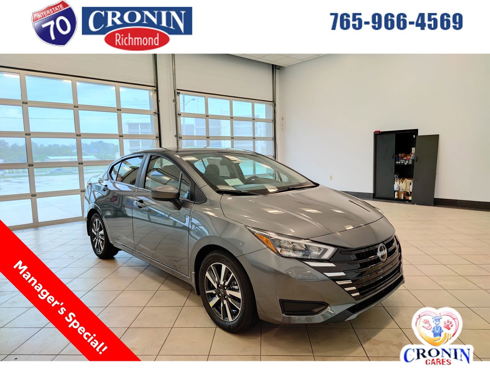 New 2025 Nissan Versa SV w/ Trunk Package FWD image 1