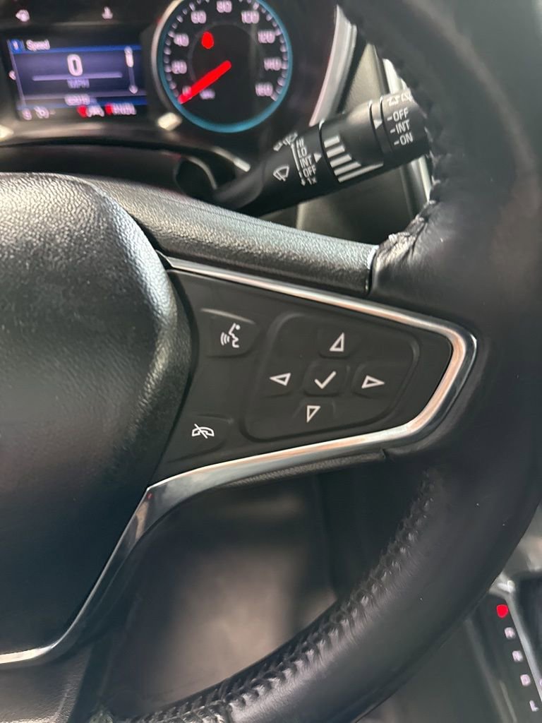 Used 2020 Chevrolet Equinox LT image 40