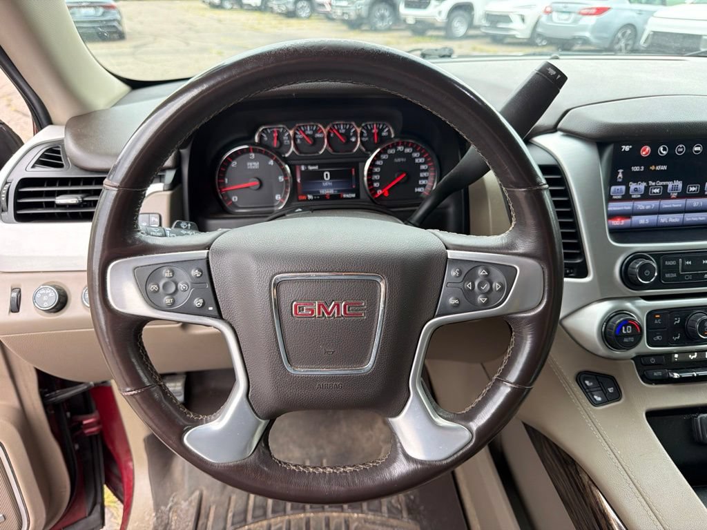 Used 2016 GMC Yukon XL SLT w/ Open Road Package AWD/4WD image 15