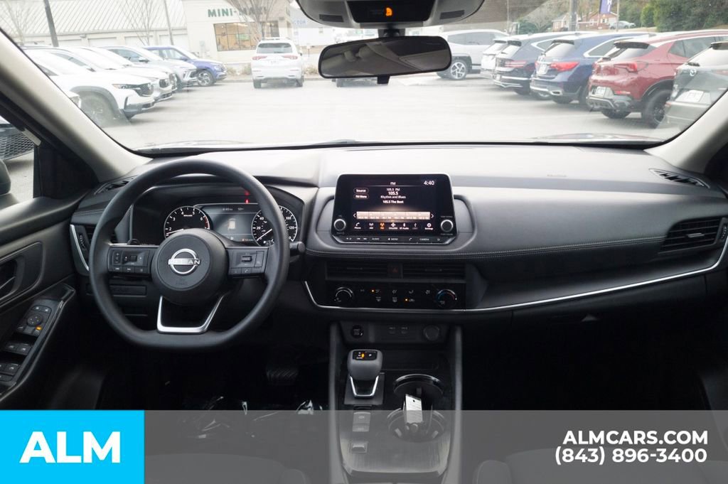 Used 2024 Nissan Rogue S image 21