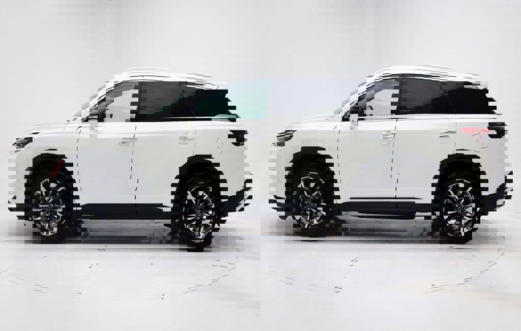 Used 2023 INFINITI QX60 Luxe w/ Performance Audio Package image 5