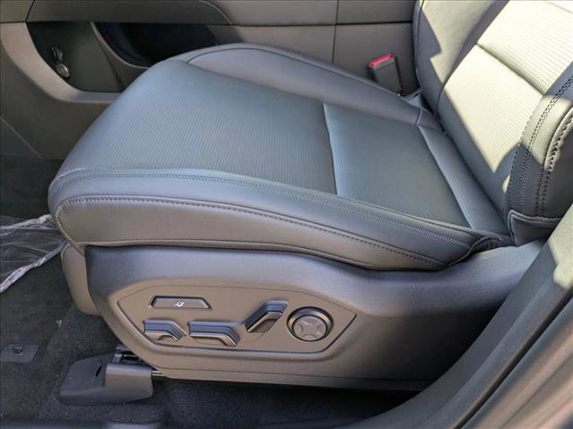 New 2026 Hyundai Santa Fe Calligraphy FWD image 4