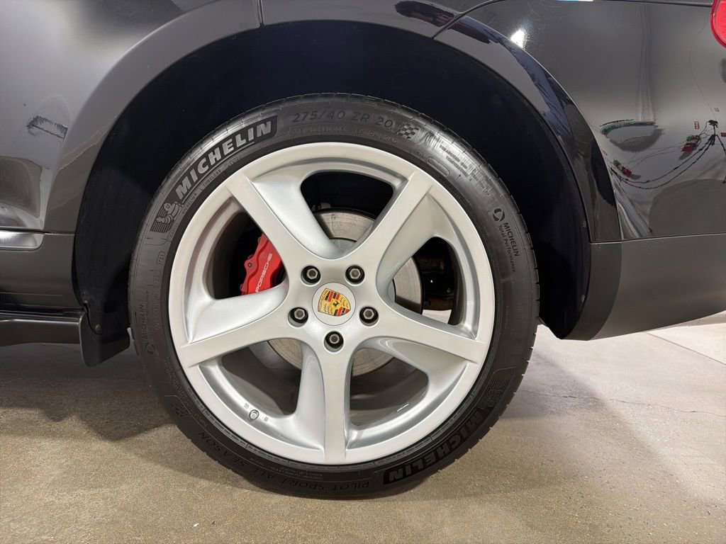 Used 2006 Porsche Cayenne Turbo AWD/4WD image 30