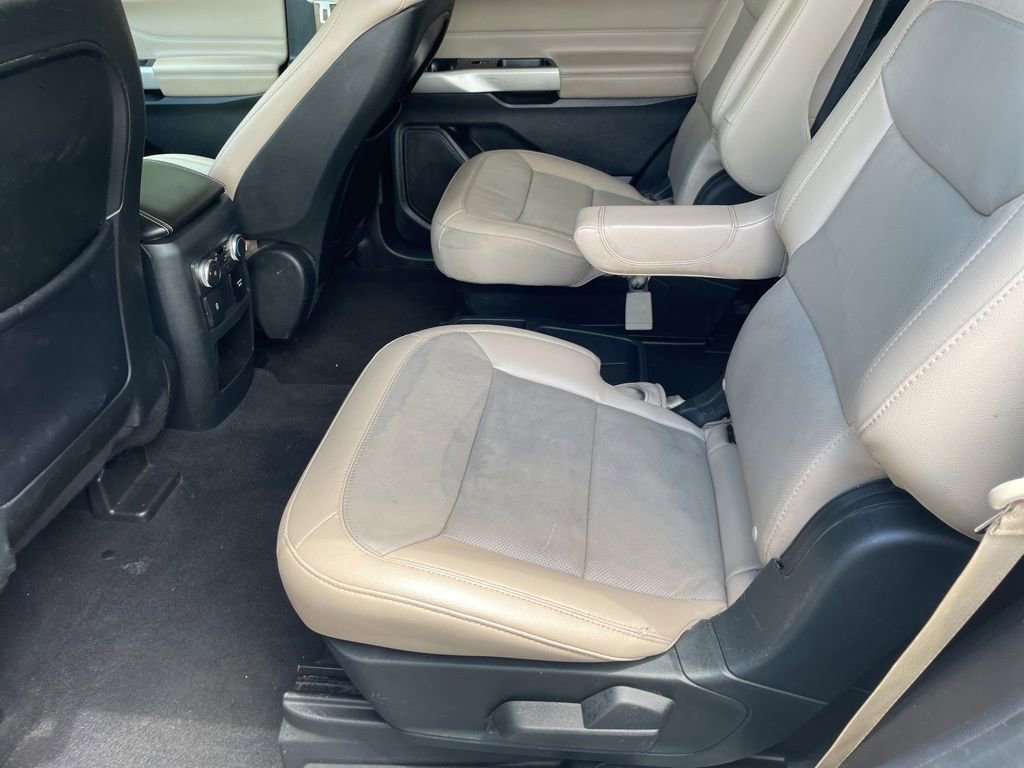 Used 2020 Ford Explorer Limited AWD/4WD image 6