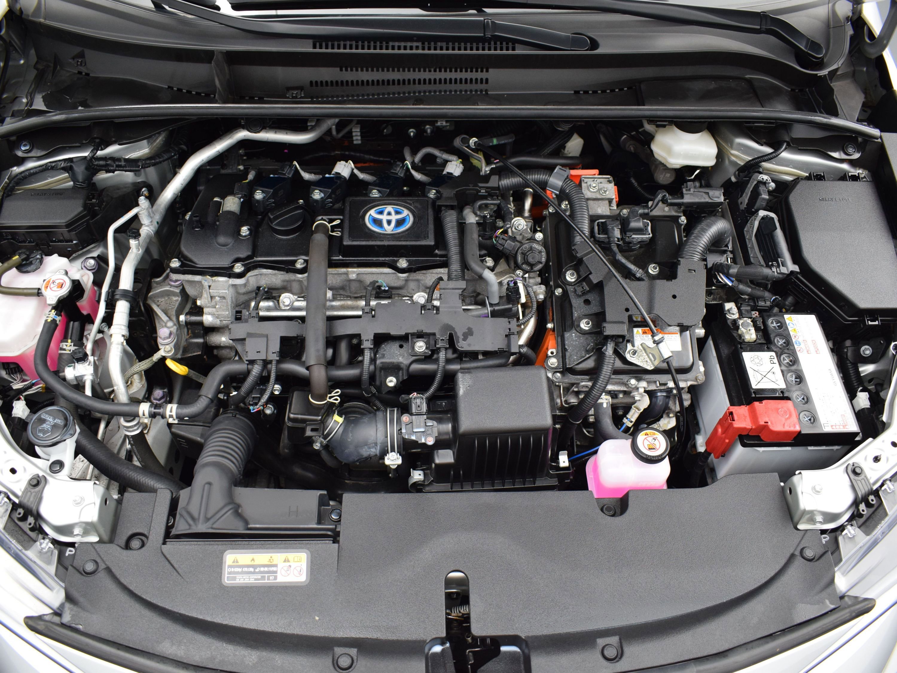 Used 2024 Toyota Corolla LE w/ LE Convenience Package image 9