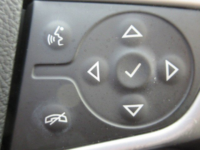 Used 2018 GMC Acadia SLT image 17