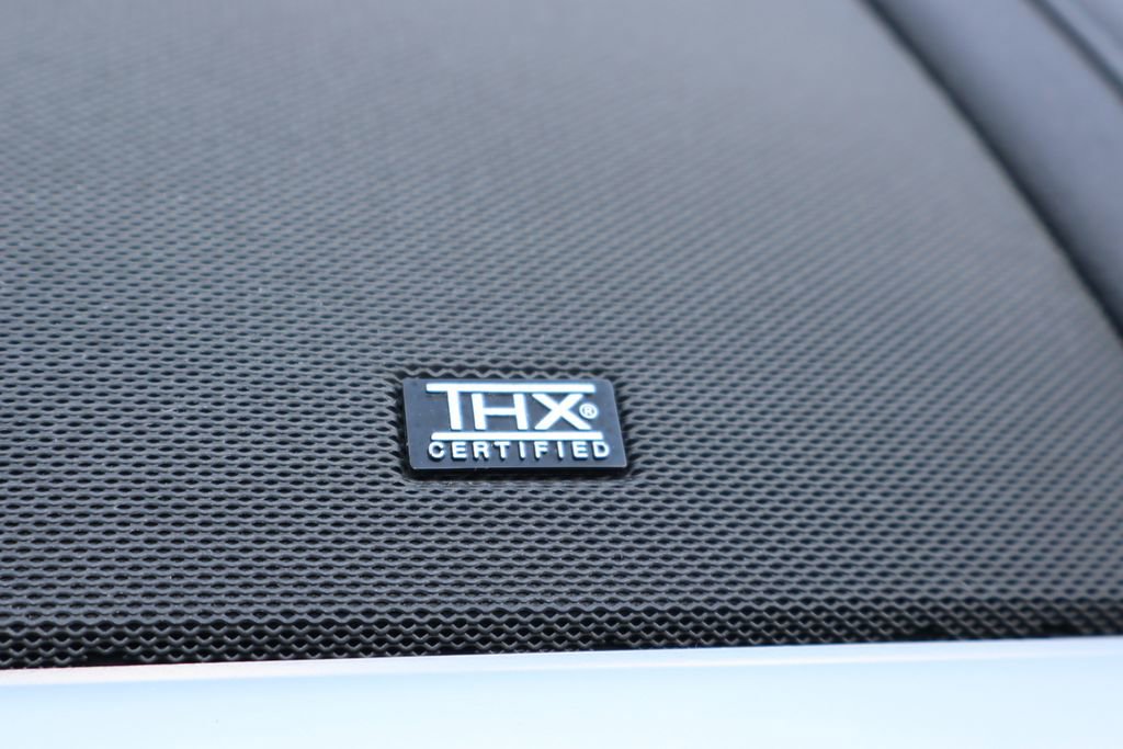 Used 2012 Lincoln MKS AWD image 16