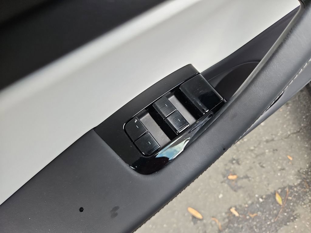 Used 2019 Tesla Model 3 Long Range image 26