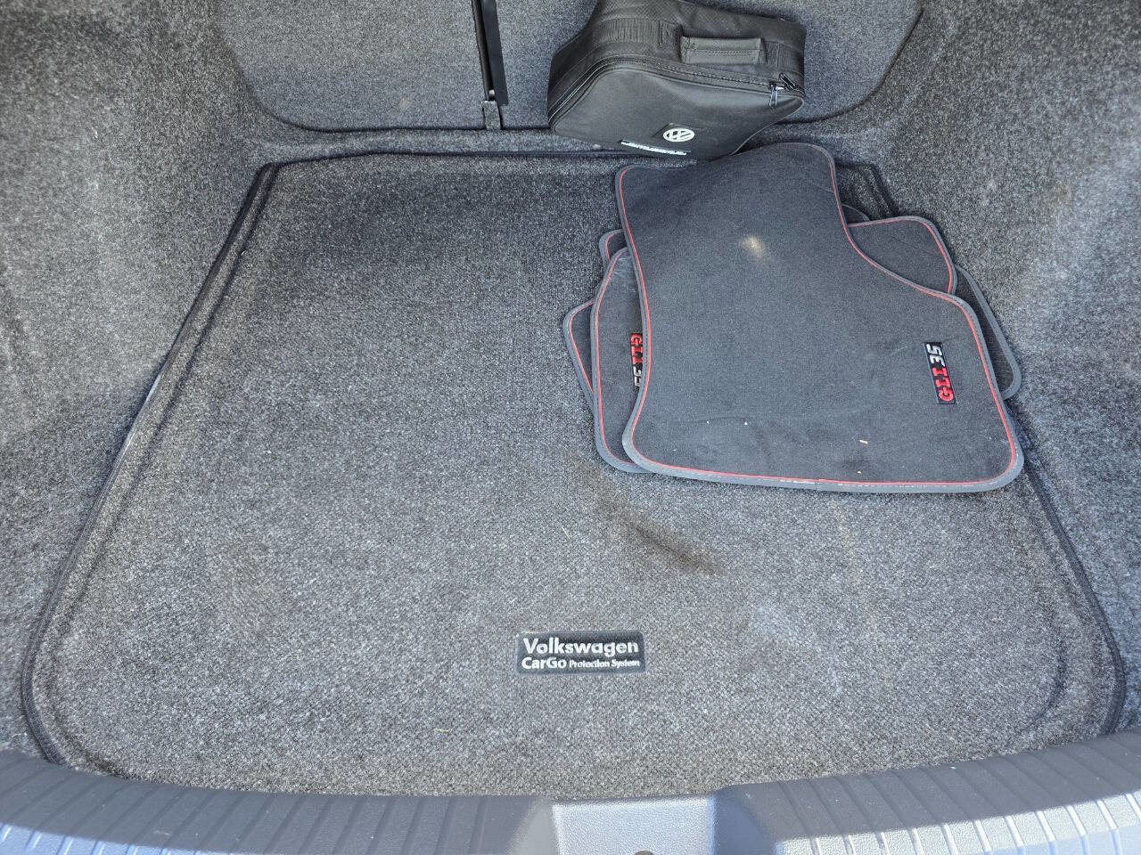 Used 2019 Volkswagen Jetta GLI FWD image 25