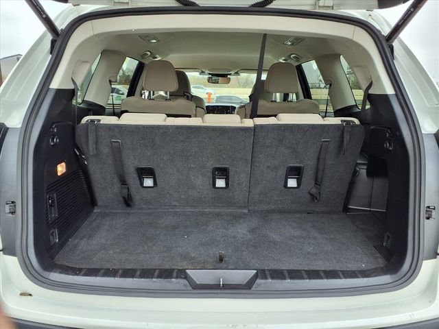 Certified 2023 Subaru Ascent Premium w/ Convenience Package image 20