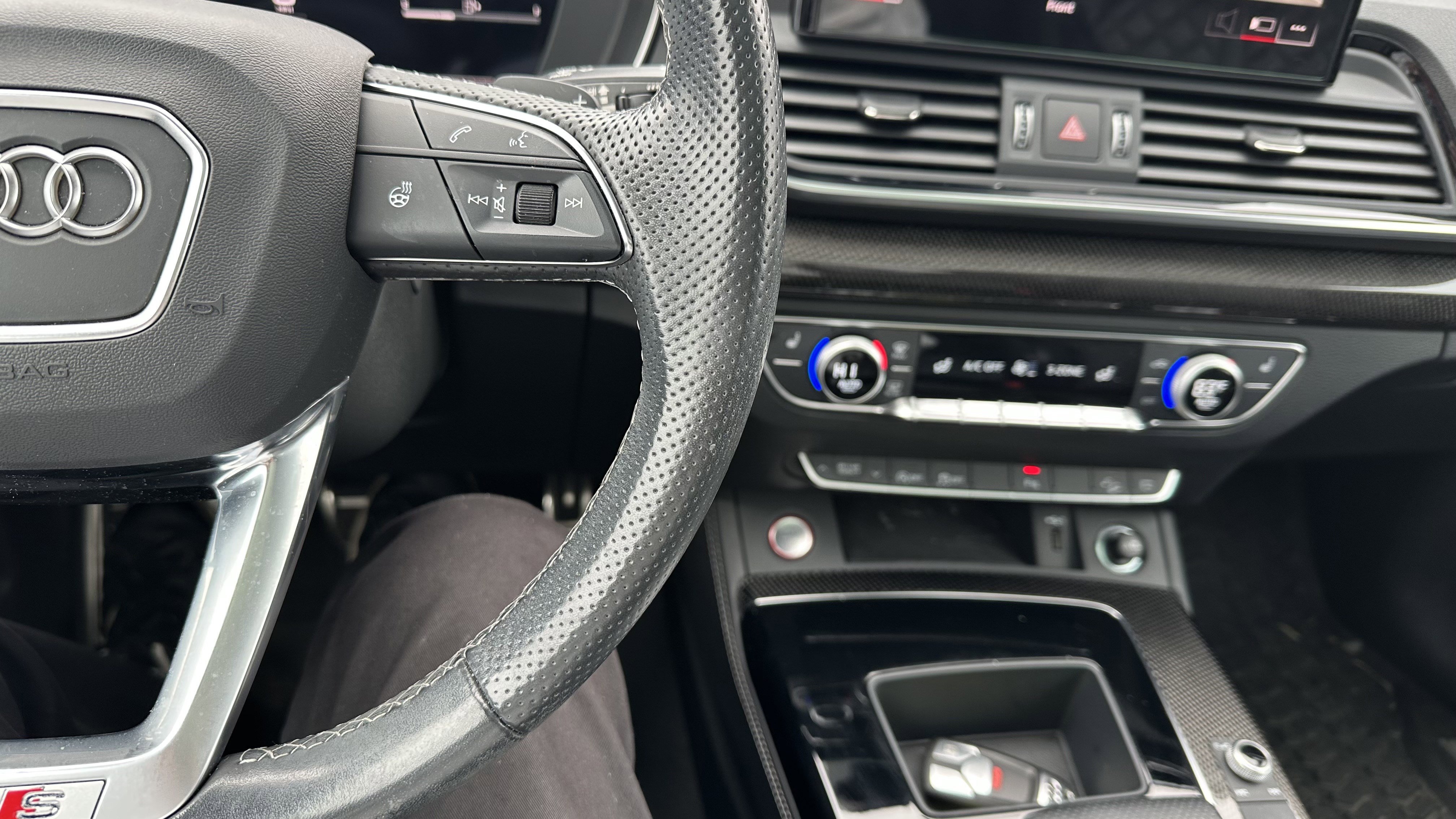 Used 2023 Audi SQ5 Premium Plus w/ Premium Plus Package AWD/4WD image 21