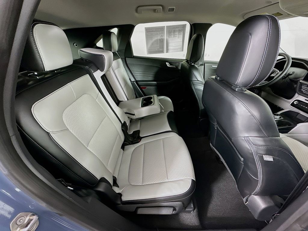 Used 2024 Ford Escape Base image 35