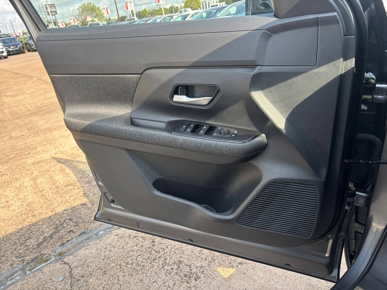 Used 2026 Nissan Kicks SV w/ Cold Weather Package AWD/4WD image 18