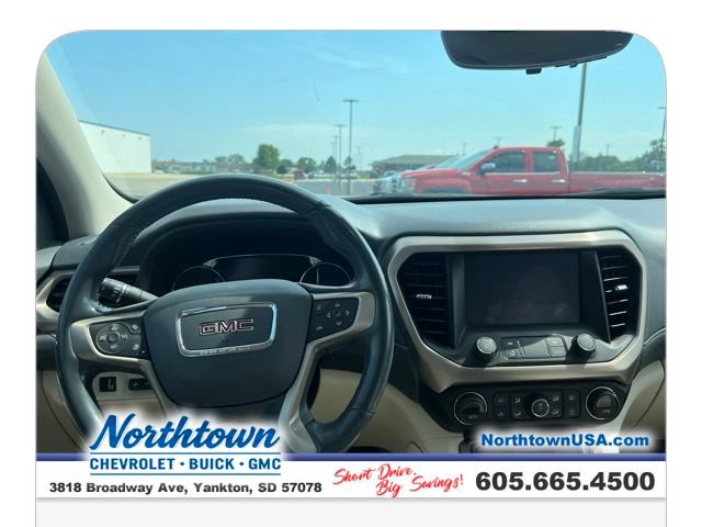 Used 2021 GMC Acadia Denali w/ Denali Ultimate Package AWD/4WD image 13