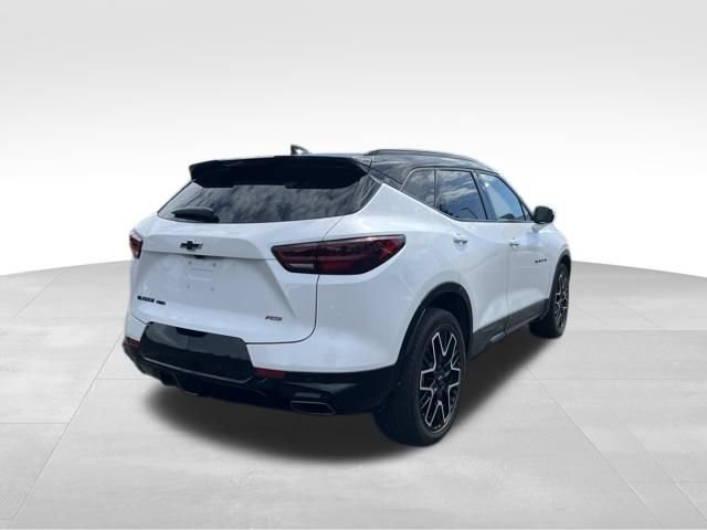 Used 2023 Chevrolet Blazer RS w/ Enhanced Convenience Package AWD/4WD image 5