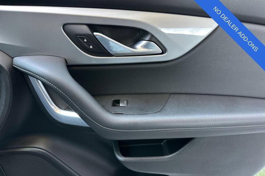 Used 2020 Chevrolet Blazer LT FWD image 20