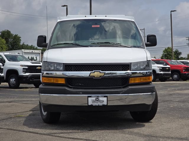 New 2026 Chevrolet Express 3500 w/ Power Convenience Package RWD image 10