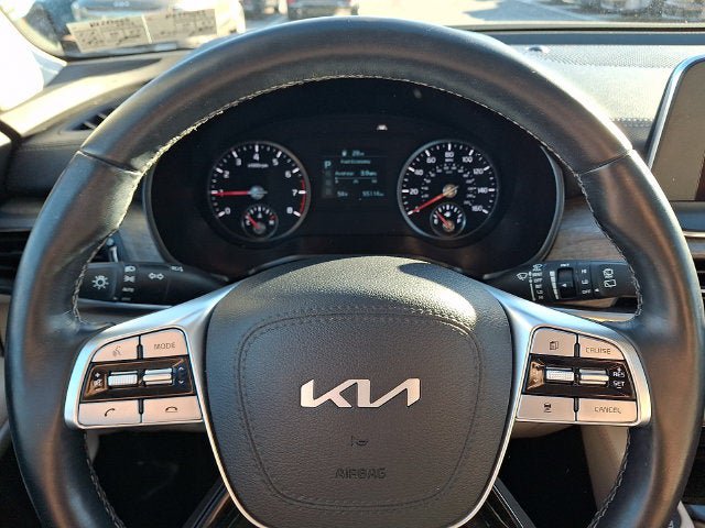 Used 2022 Kia Telluride EX w/ EX Premium Package AWD/4WD image 21