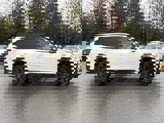 Used 2023 Subaru Outback Onyx Edition XT image 2