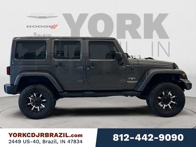 Used 2016 Jeep Wrangler Unlimited Sahara w/ Dual Top Group AWD/4WD image 6