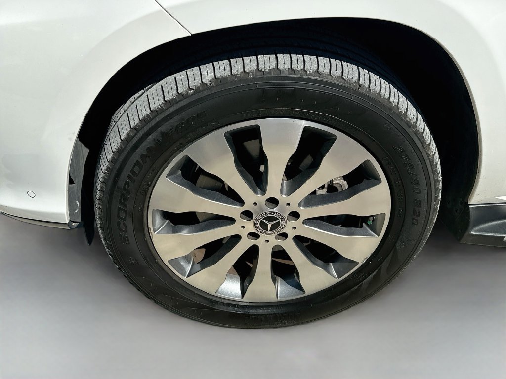 Used 2019 Mercedes-Benz GLS 450 4MATIC image 33
