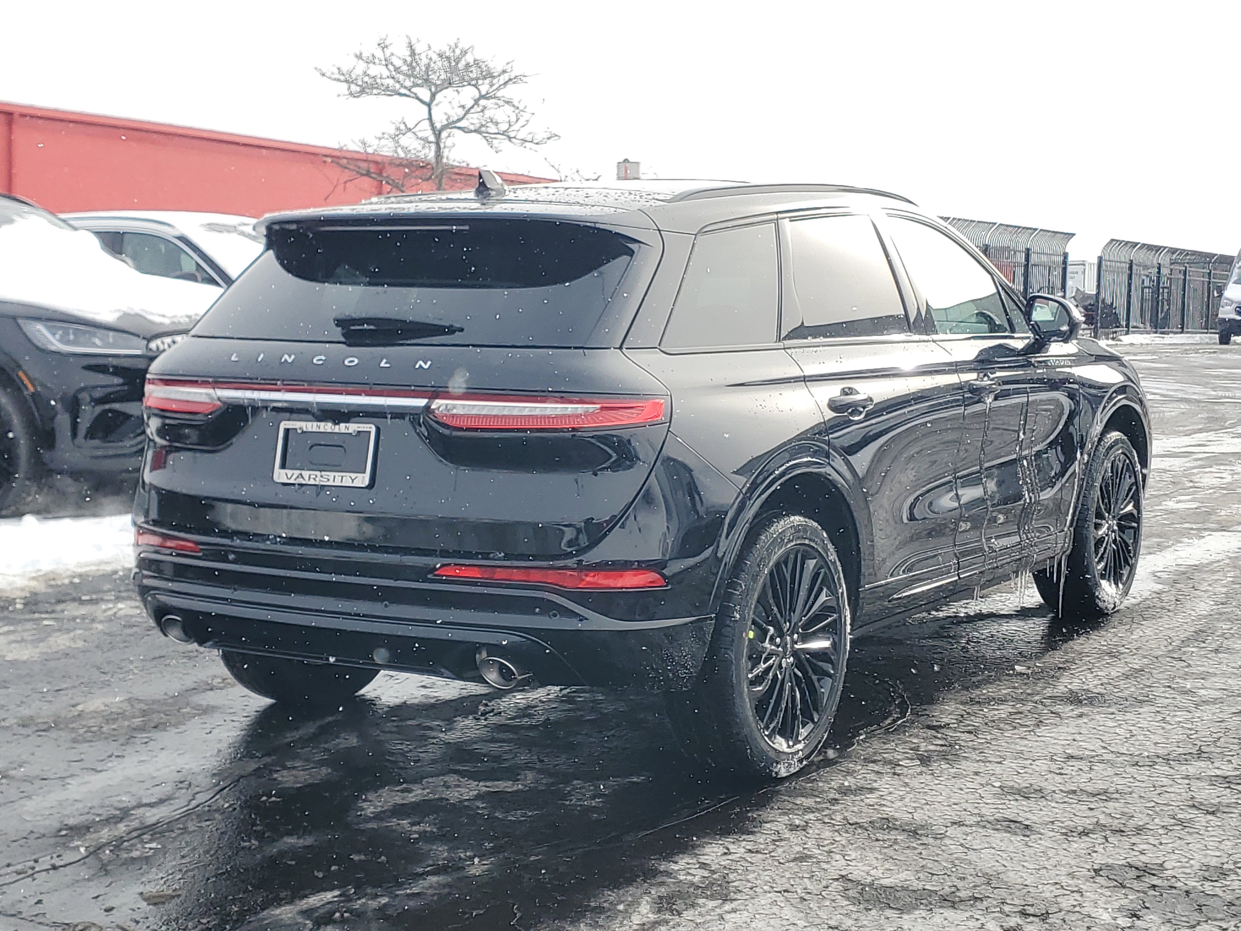 New 2026 Lincoln Corsair Premiere image 4