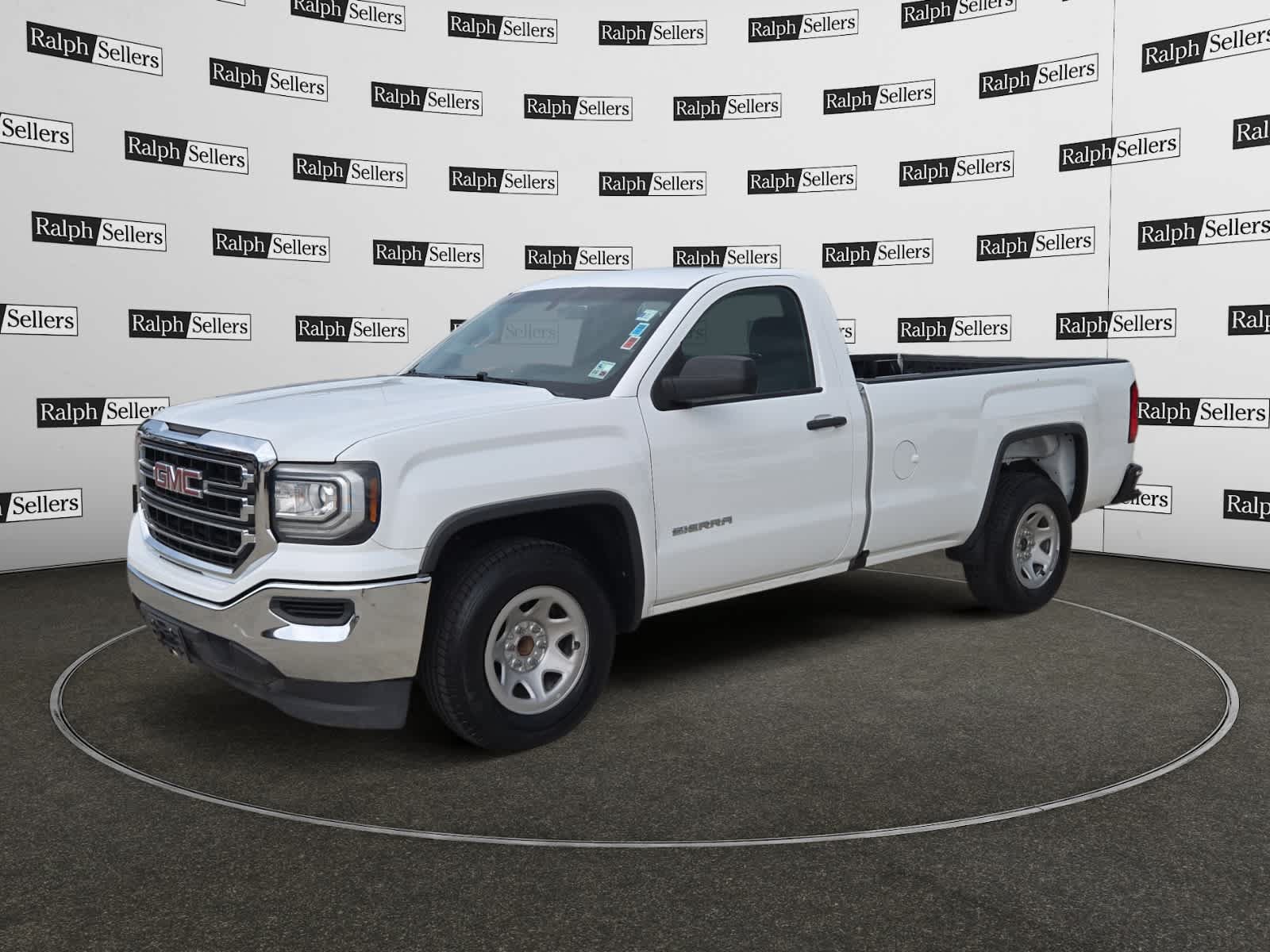 Used 2018 GMC Sierra 1500 2WD Regular Cab image 2