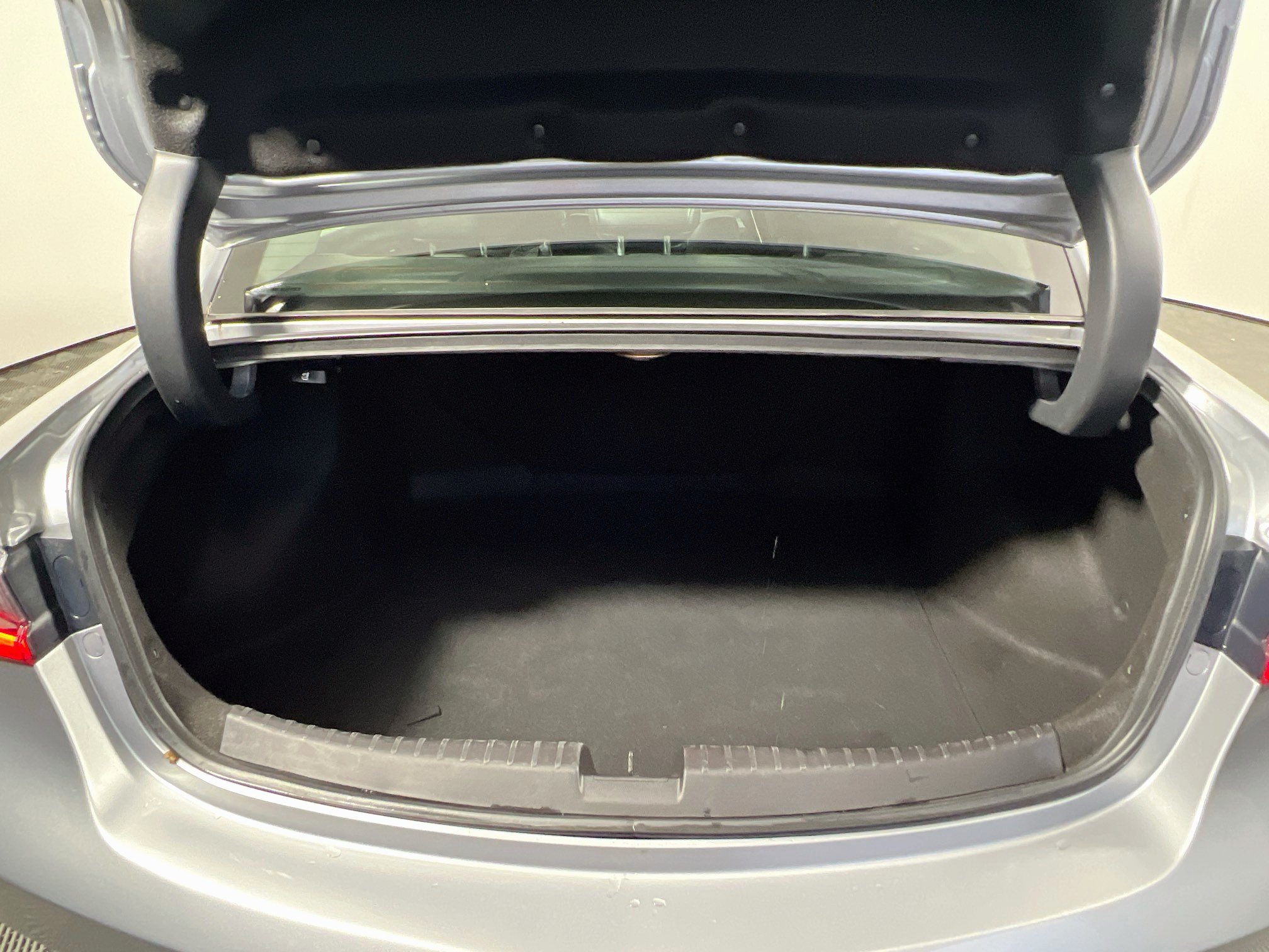 Used 2021 Acura ILX w/ Premium Package FWD image 34