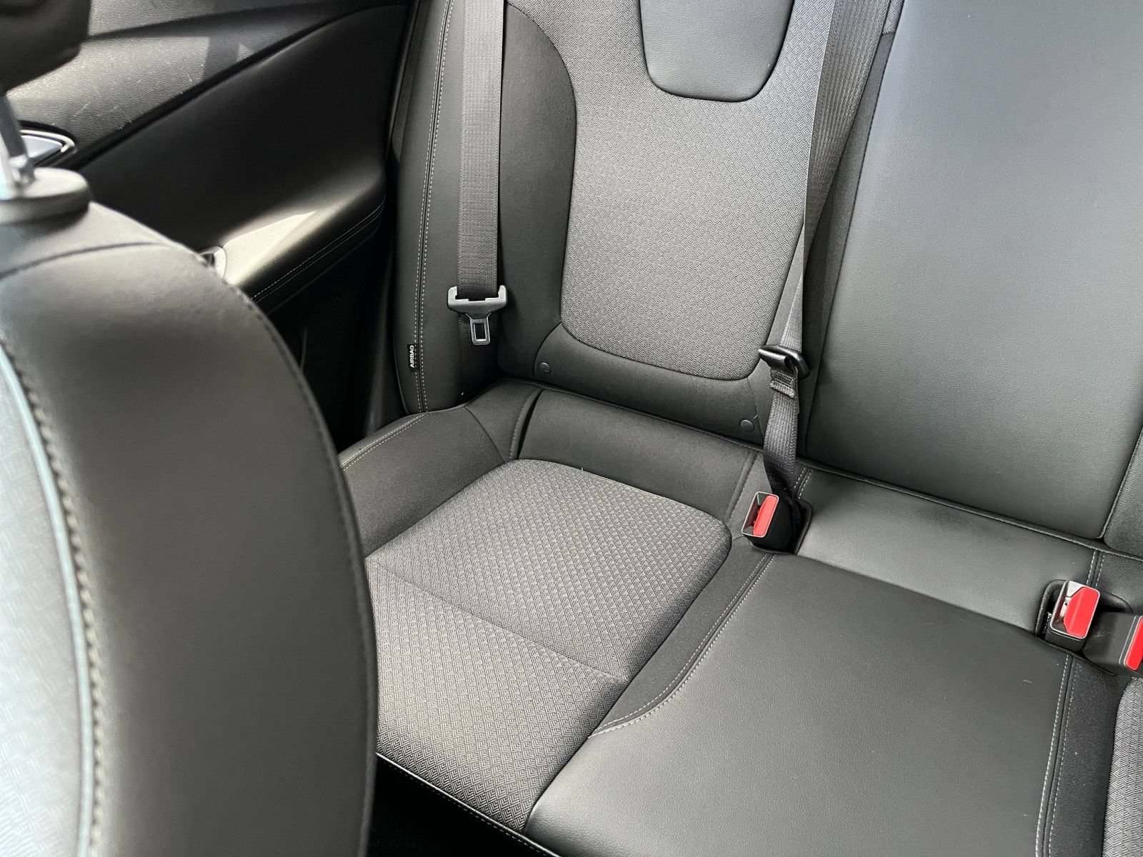 Used 2025 Buick Encore GX Preferred FWD image 40