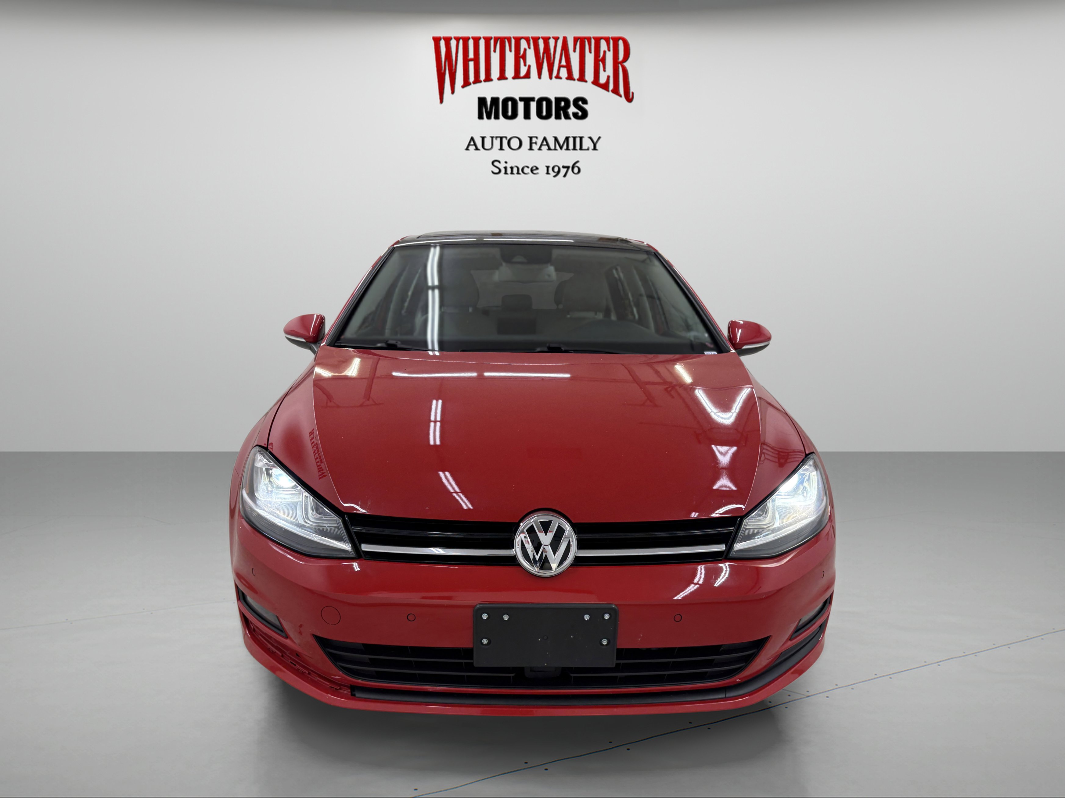 Used 2016 Volkswagen Golf SE w/ Lighting Package image 6