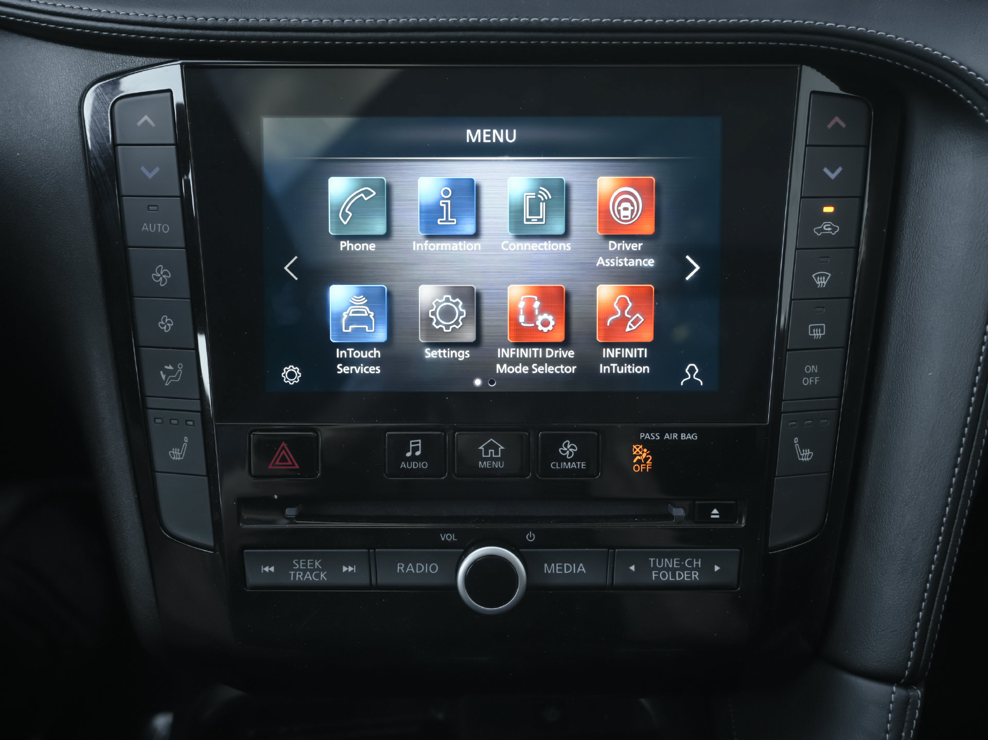 Certified 2023 INFINITI QX50 Luxe FWD image 18